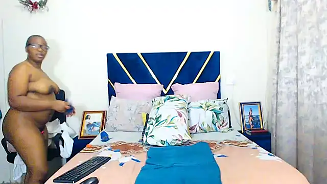 veronica1xxx live cam on StripChat