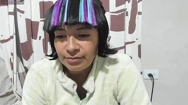 Acelinrose live cam on StripChat