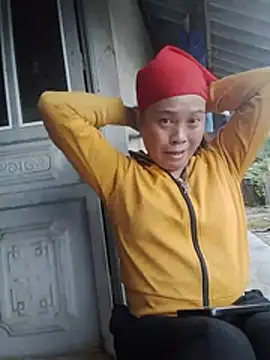 phuongtrinh1 live cam on StripChat