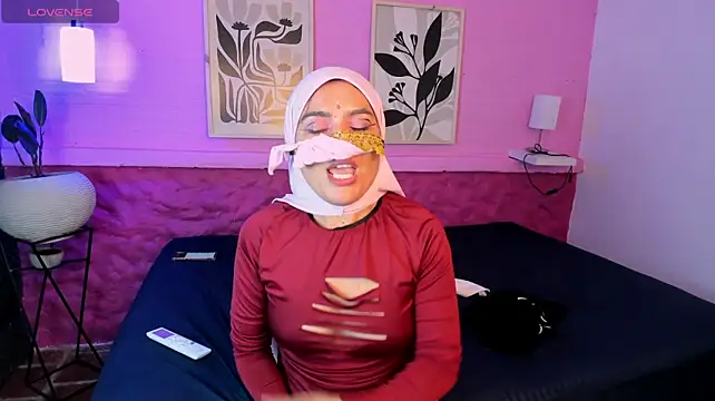 amina_jahla