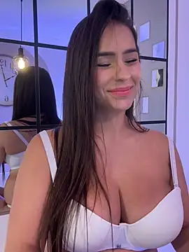 Mau_White