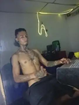 Tattoboy19cm