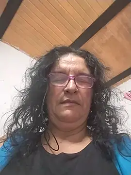 consentidamummy09 live cam preview