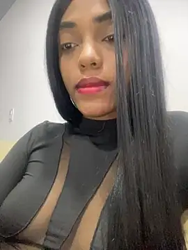 _Brunette_hotXXX
