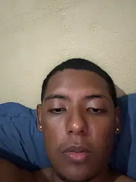 nuneszs17 (M young) - Mostra o cuzin