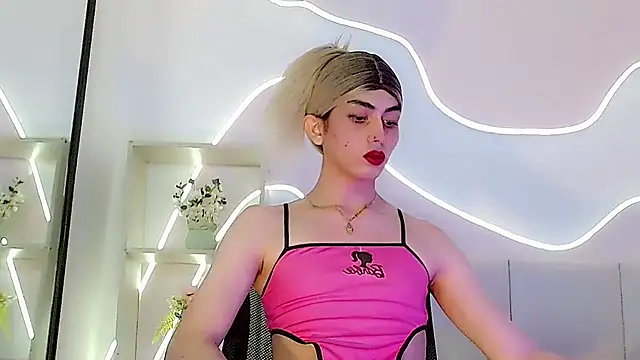 Daniela_Pink_