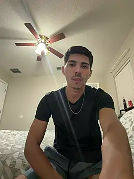 WavyAlloy30's live cam