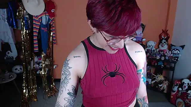 MissMiia2 live cam preview
