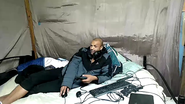 Camodick live cam on StripChat