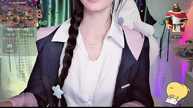 Your-Sunshinee live cam on StripChat