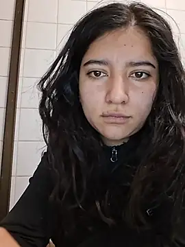 creepyh0e_ live cam on StripChat