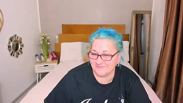 Sugarmommy_69X live cam on StripChat