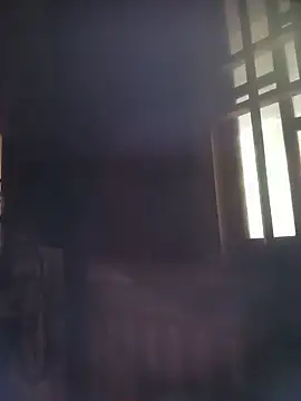jerry-xx live cam on StripChat