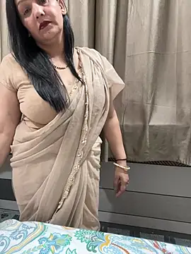 anshika_arya (F milf) - Hyyy Guys