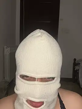 mehdi_krr1 live cam preview