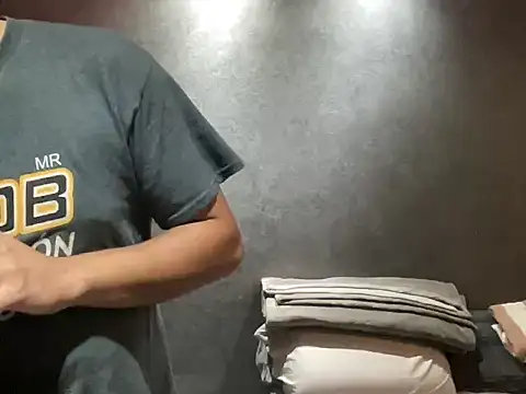 Bbydaddy_0 live cam on StripChat