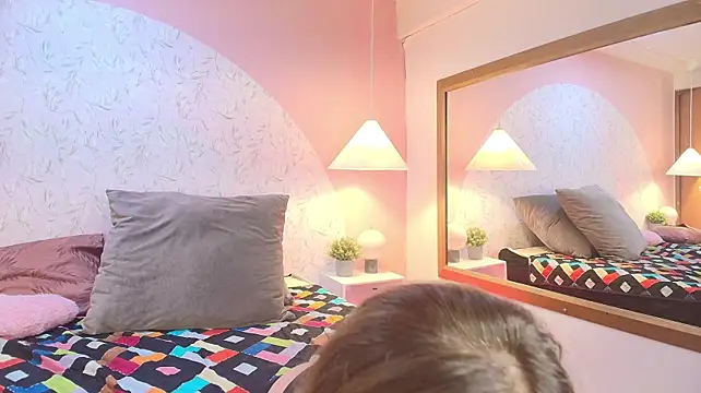 Samantha_Brm live cam on StripChat