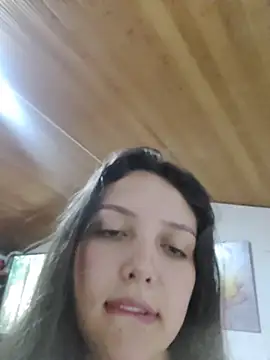 Bella_Karoline