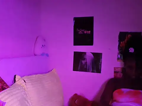 Aria_ah live cam on StripChat