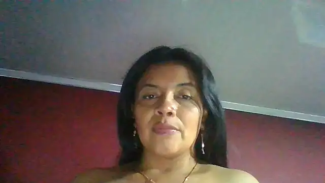 DianaOchoa_ 💷 webcam