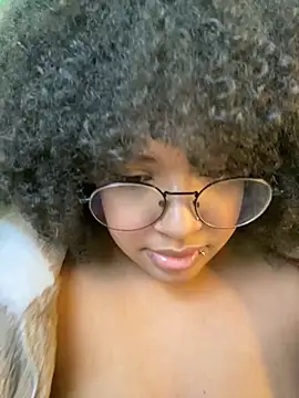 99_Lilith live cam on StripChat