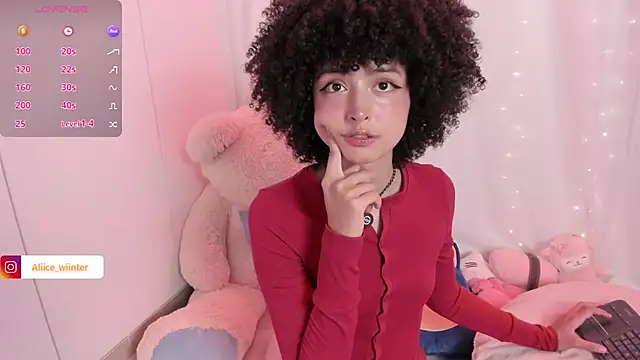 Alice_winter_ live cam on StripChat