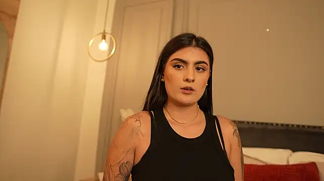 IrisBaker live sex cam