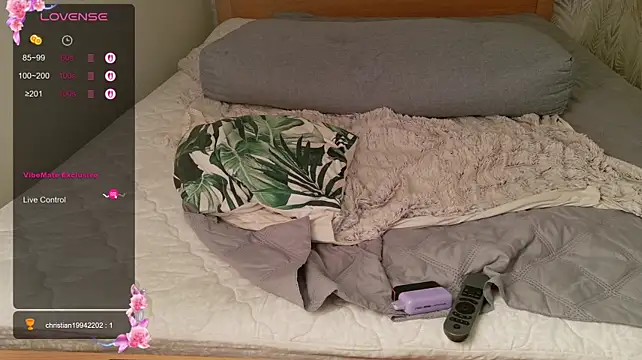 shawty_mia (G young) - Mia is naked