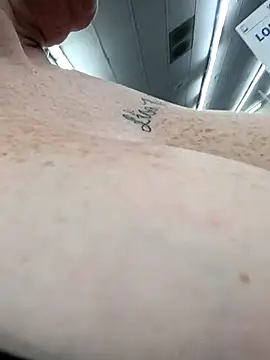 nakedgarbageperson