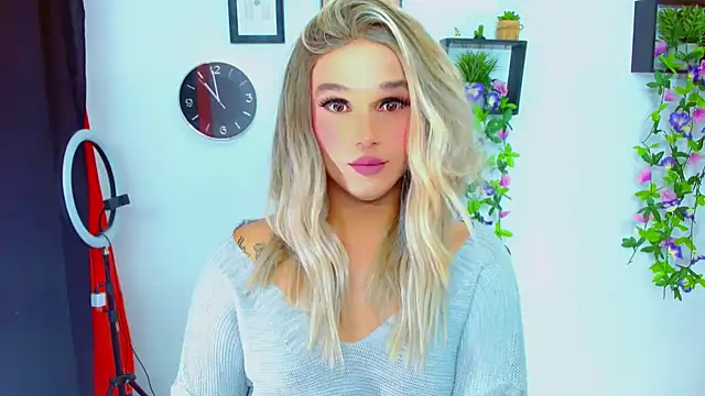 TaylorMon live cam on StripChat