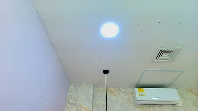 ariana_florez_ live cam on StripChat
