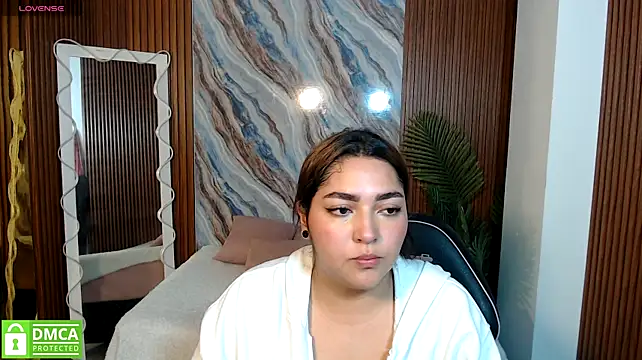 Withney_tay live cam on StripChat