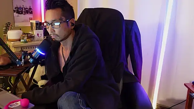 ghost11_11 (Ask my age) - Get on knees and Show off Tongue