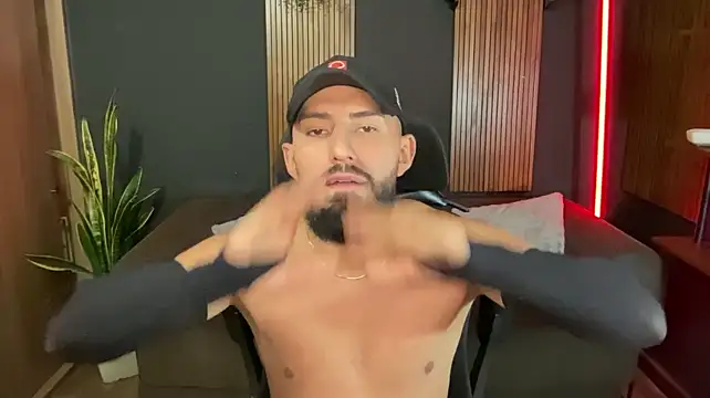 Rob_fab live cam on StripChat