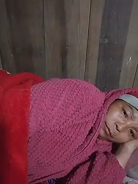 tran-trang live cam on StripChat