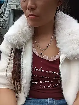 Heryy_xx live cam on StripChat