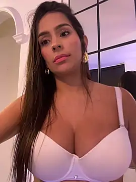 Mau_White