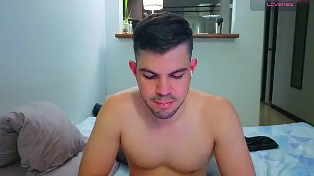 Matiashorney live cam on StripChat
