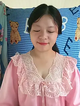 lisa-bae00