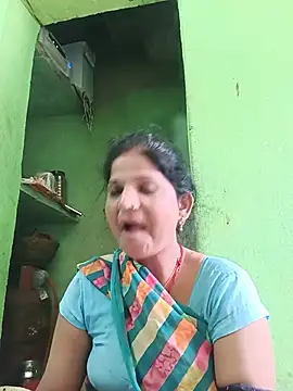 Joohi_Chawla143