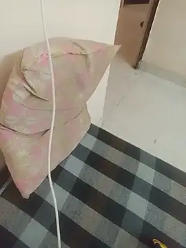 sizzling_aaruhi