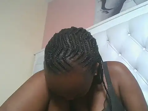 naughtypetite1