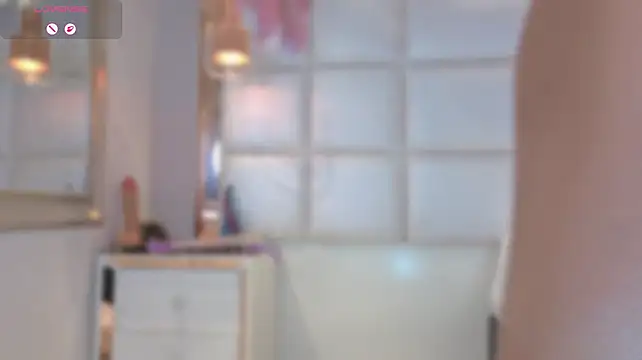 Sharlott_Luxe