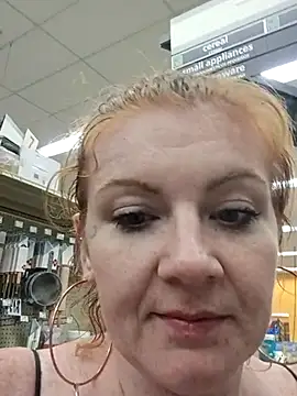 nakedgarbageperson live cam on StripChat