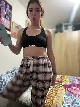 Cloew_Marz live cam on StripChat