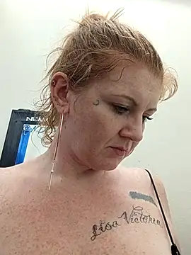 nakedgarbageperson
