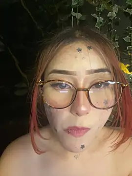 Ashly_cutee live cam on StripChat