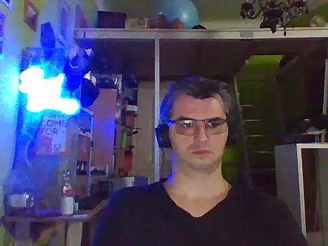 stary-w-kalesonach live cam on StripChat