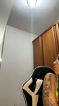 SexyAninha18