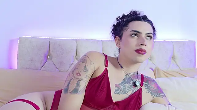 LadyMonroe_ live cam on StripChat